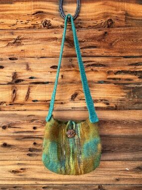 HANDMADE | Green & Teal Felted Crossbody Bag